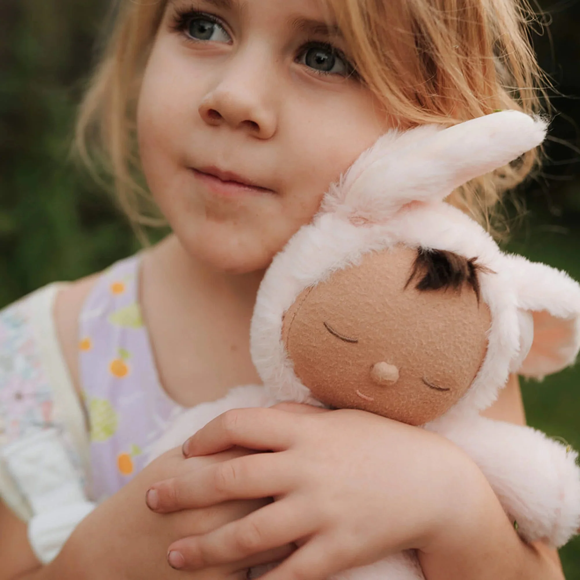 Lappenpop Cozy Dinkum Bunny Pip Pink - 32 cm - Image 4