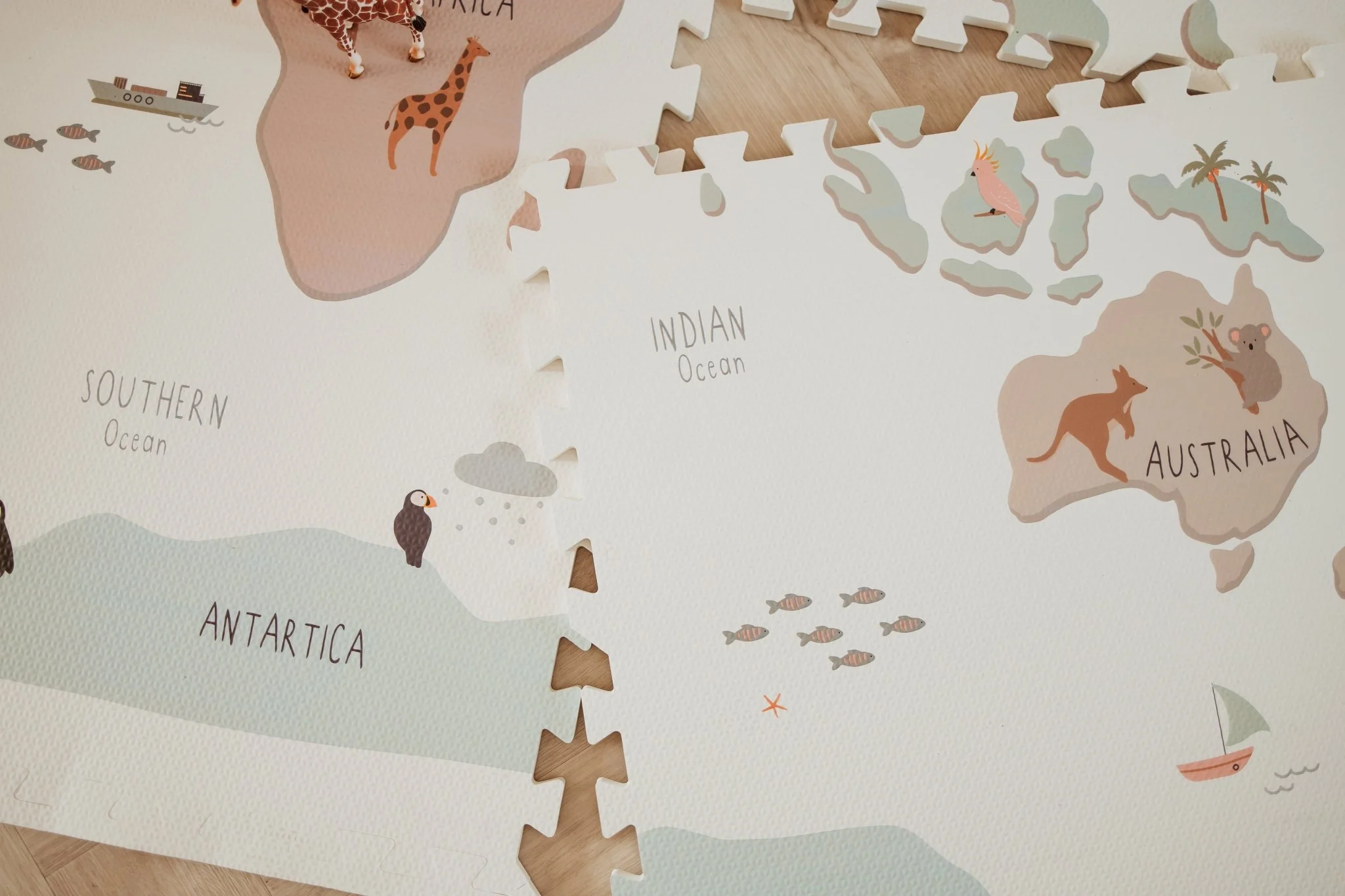 Speelmat EEVAA 3-in-1 – Worldmap Colour Design - Image 3