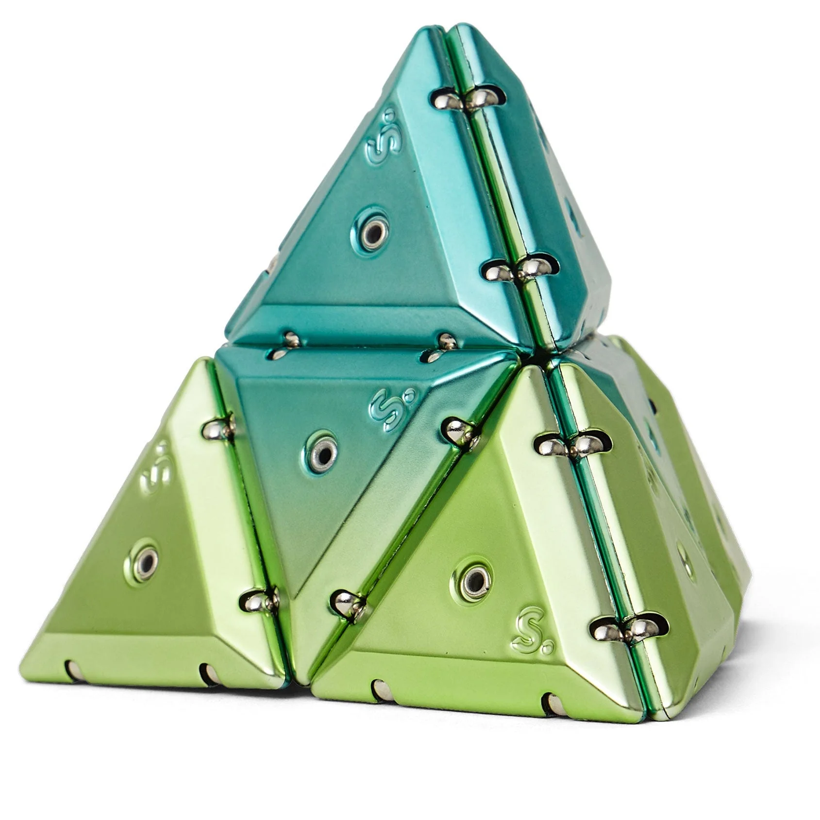 Geode Chrome Pyramid Gamma