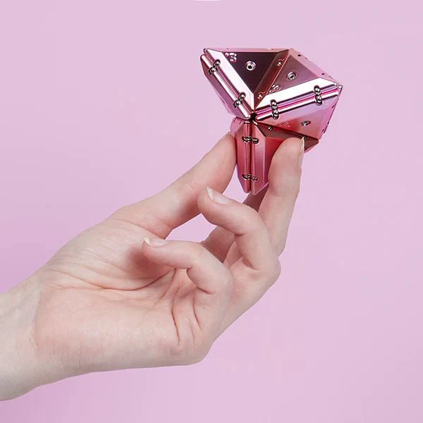 Geode Chrome Pyramid Stella - Image 3