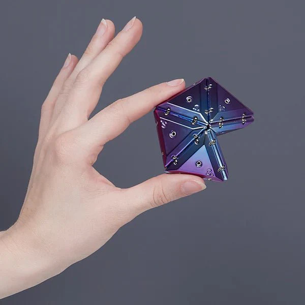 Geode Chrome Pyramid Nova - Image 3