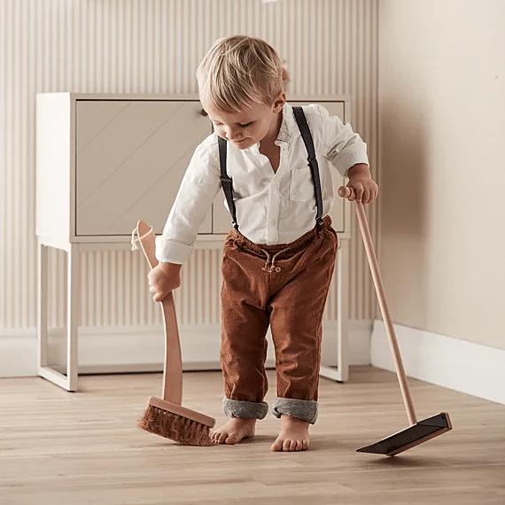 Houten Borstel En Stoffer Speelset - Image 3
