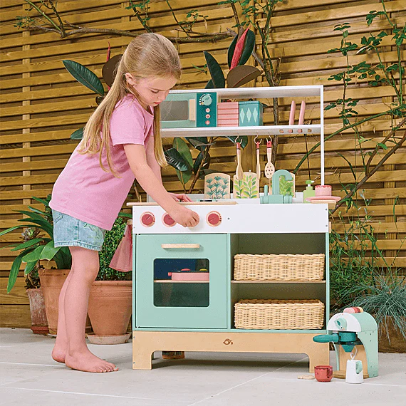 Houten Keuken Met Accessoires - Tender Leaf Toys - Image 2