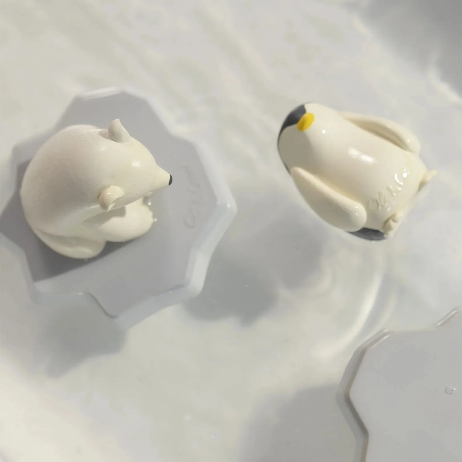 Badspeelgoed Ice Animals Penguin - Image 6