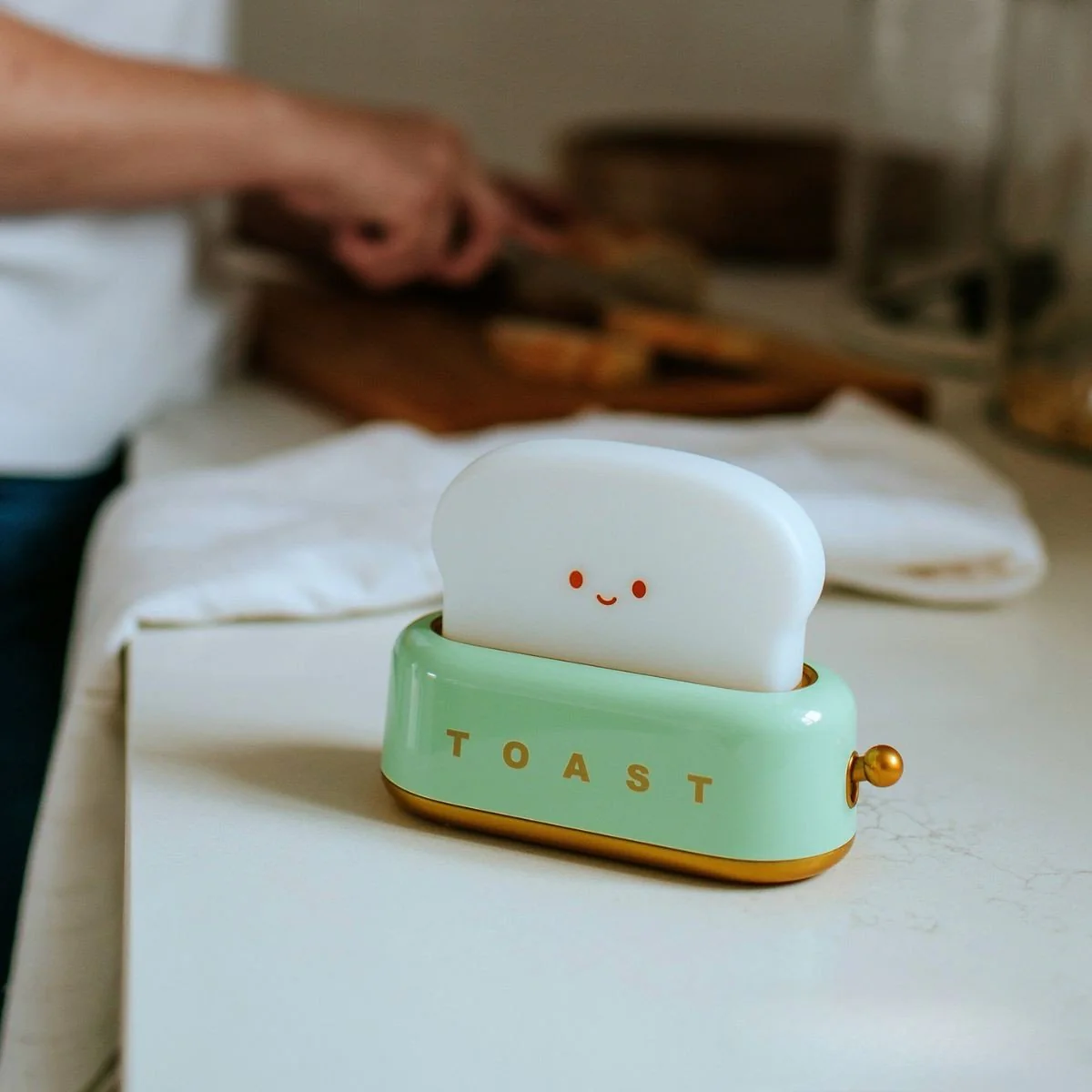 Mary's LED lamp Toaster Green - Image 6
