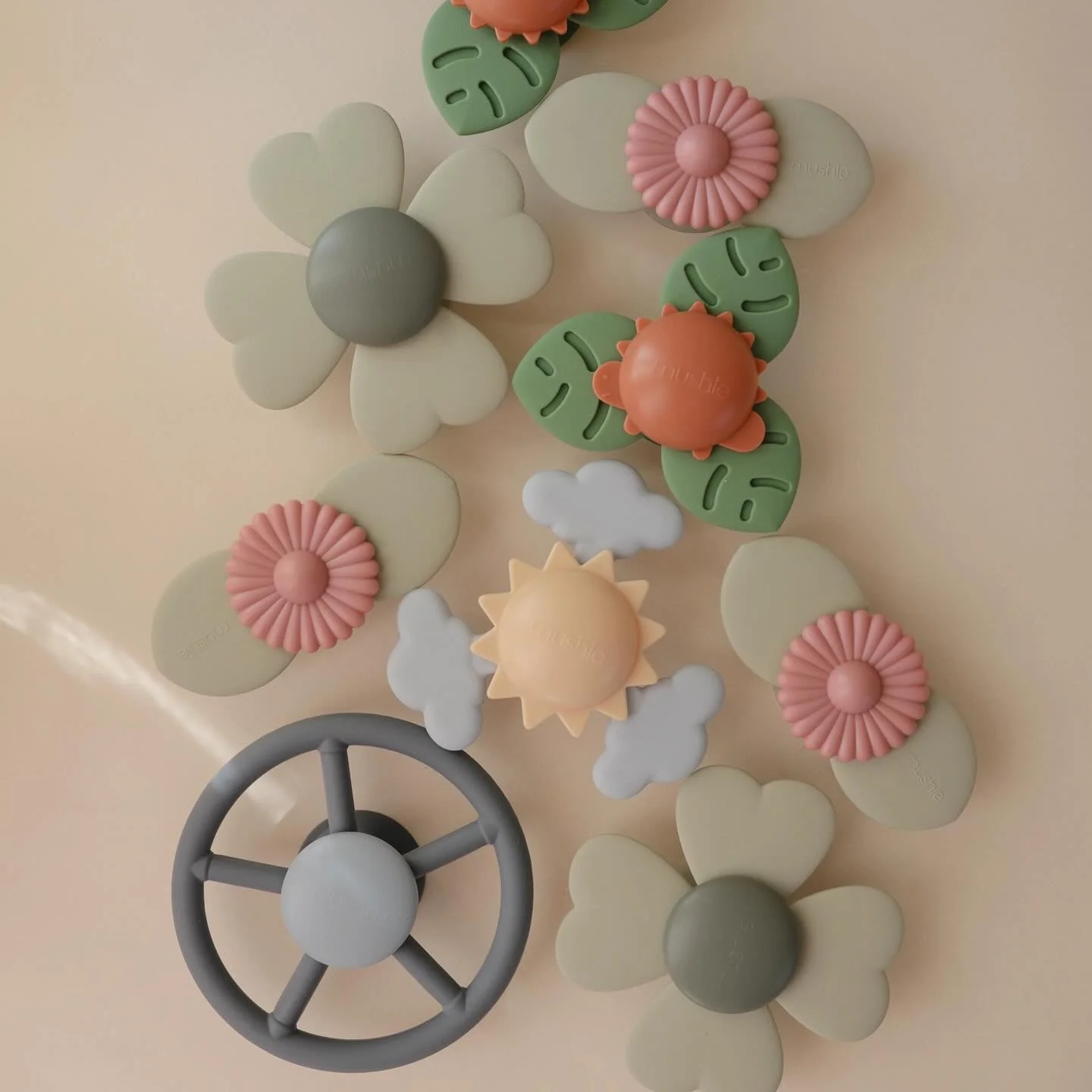 Spinner met zuignap - Suction Spinner Toy Wheel - Image 7