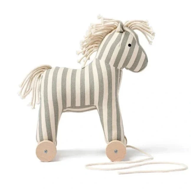 Trekpaardje op wielen - Pull Along horse Sam