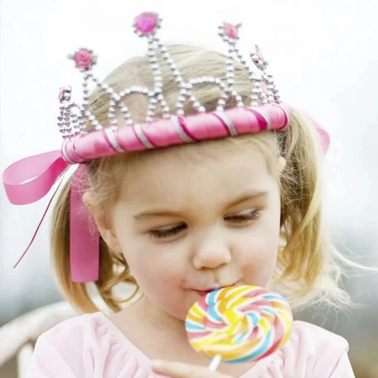 Kroon Ribbon Tiara Pink - Image 2