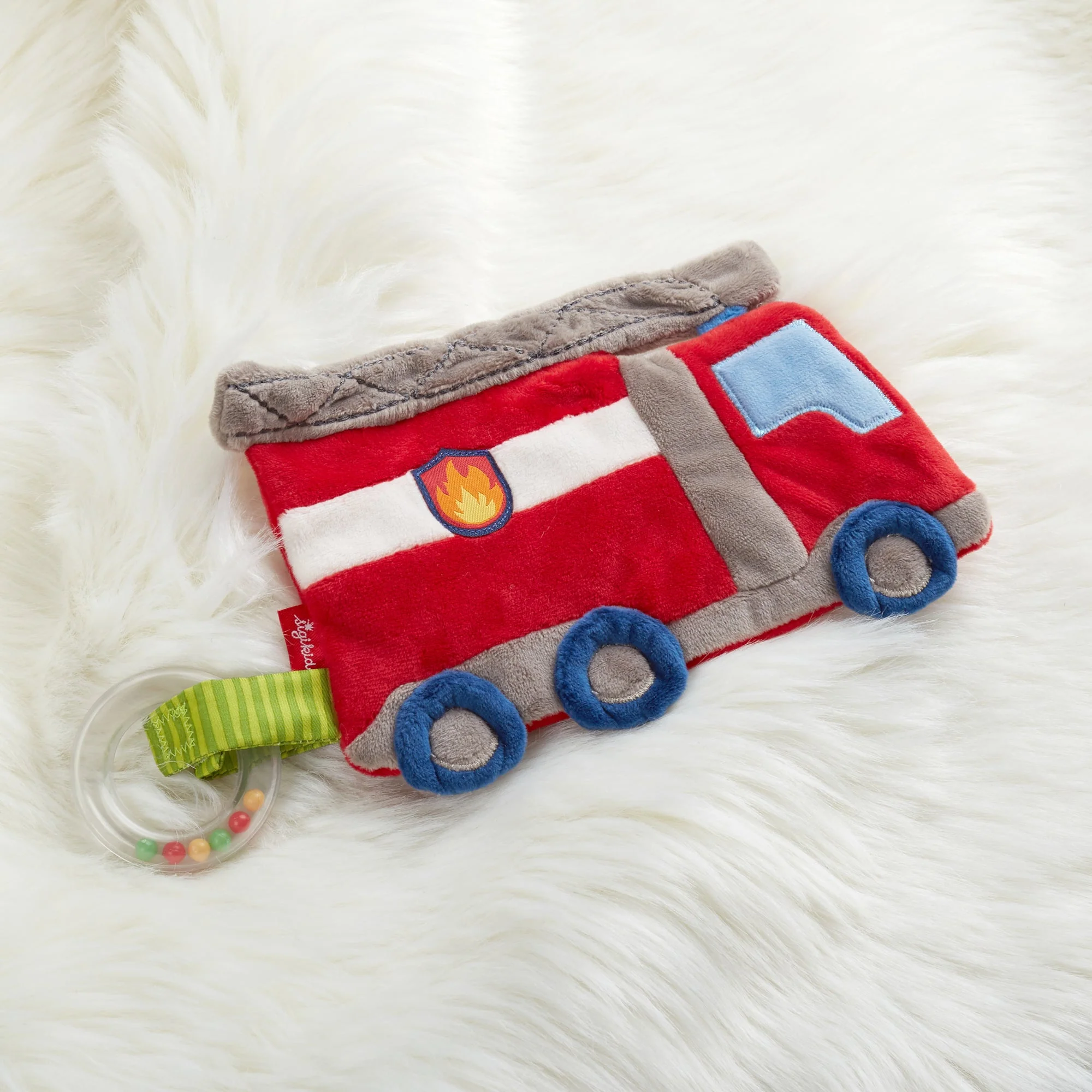 Knuffeldoekje met knisperfolie en bijtring - Brandweerwagen - Image 2