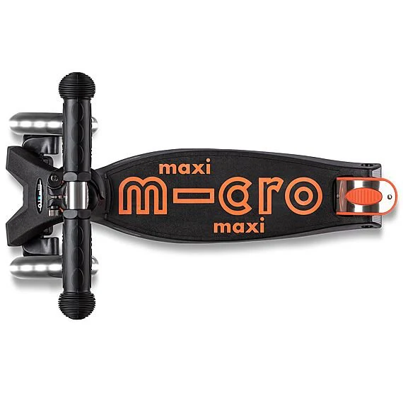 Step Maxi Micro Deluxe LED Black - 5-12 jaar - Image 3