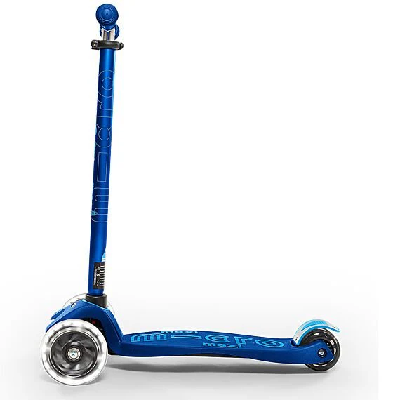 Step met 3 wielen Maxi Micro Deluxe LED Navy Blue - 5-12 jaar - Image 7