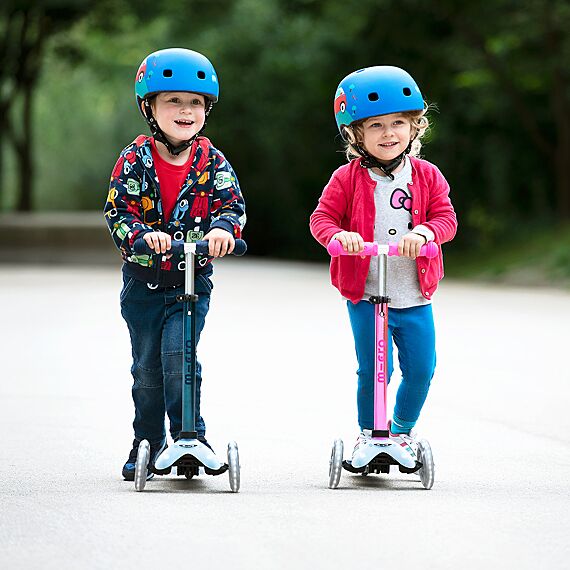 Step met 3 wielen Mini Micro Flux LED Neon Navy - 2-5 jaar - Image 3
