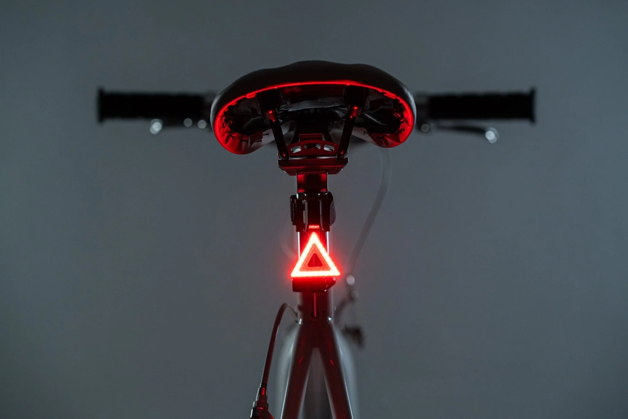 Herlaadbaar Fietslicht Brightz Taillight - 5 Modes - Image 7