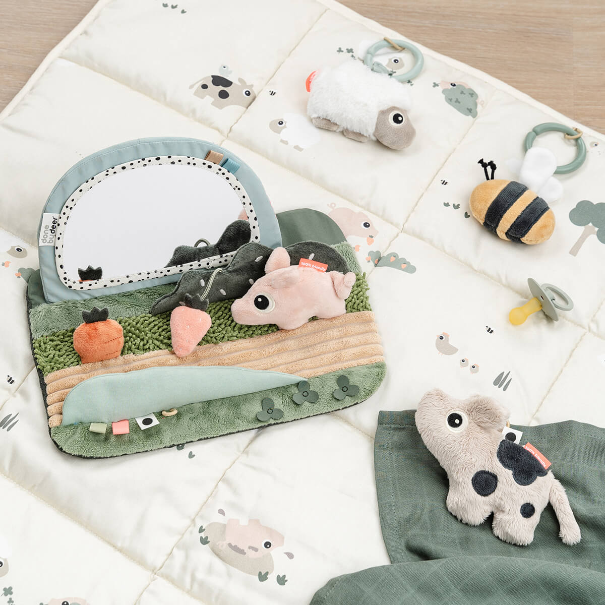 Tummy time sensory mirror Tiny farm Colour mix - Image 4