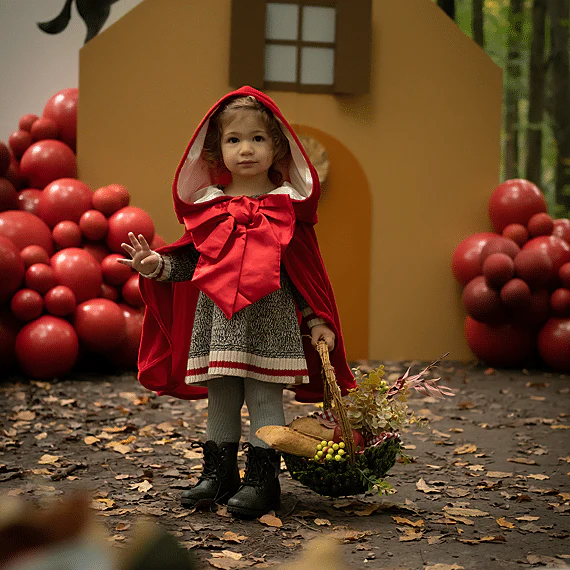 Verkleedcape Roodkapje Woodland Storybook - Image 2