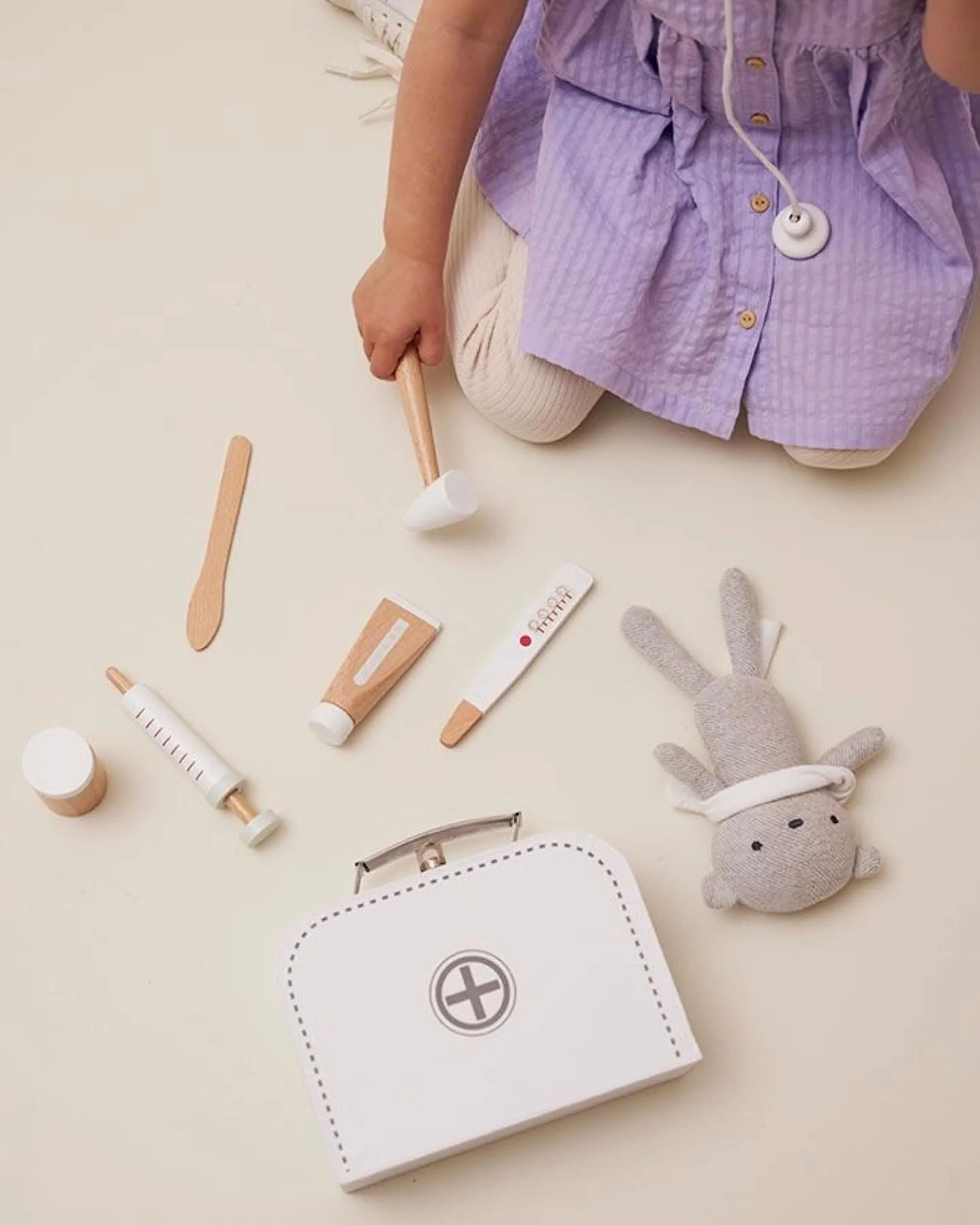 Witte Dokterskoffer Met Instrumenten Uit Hout - Kid'S Hub - Image 3
